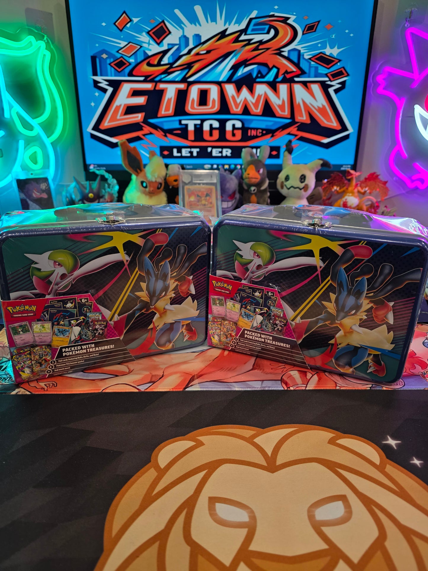 2 POKEMON COLLECTOR CHESTS RACE