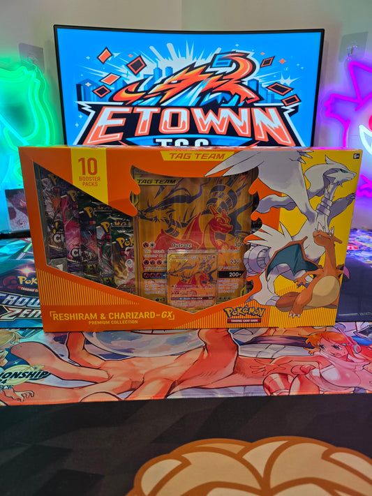 RESHIRAM & CHARIZARD - GX PREMIUM COLLECTION BOX RACE